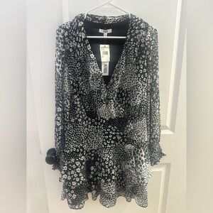 Steve Madden BB Dakota Black & White Animal Print V-Neck Dress Size Large NWT